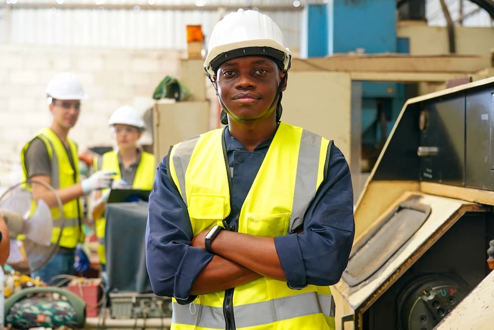 Engineer worker