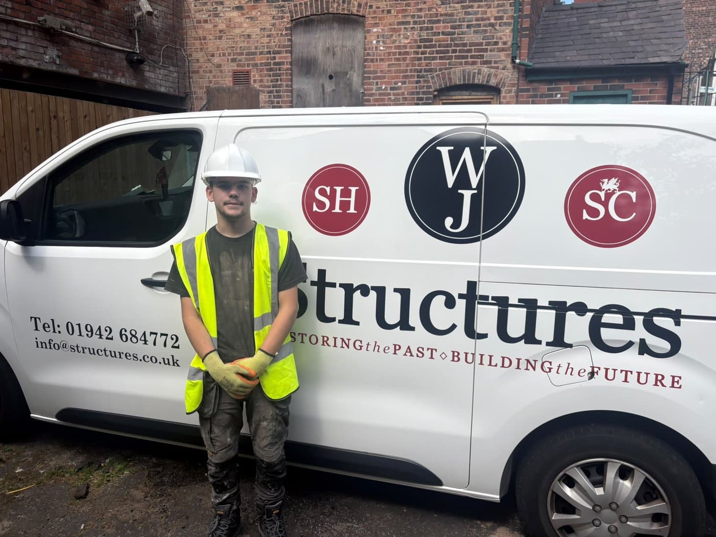 Jaidon on site with Structures Group in Leigh.